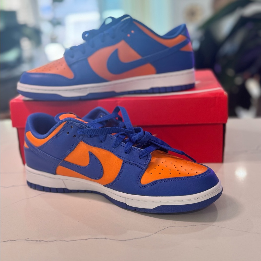 Nike Dunk Retro Low in Blue and Orange - 10 M